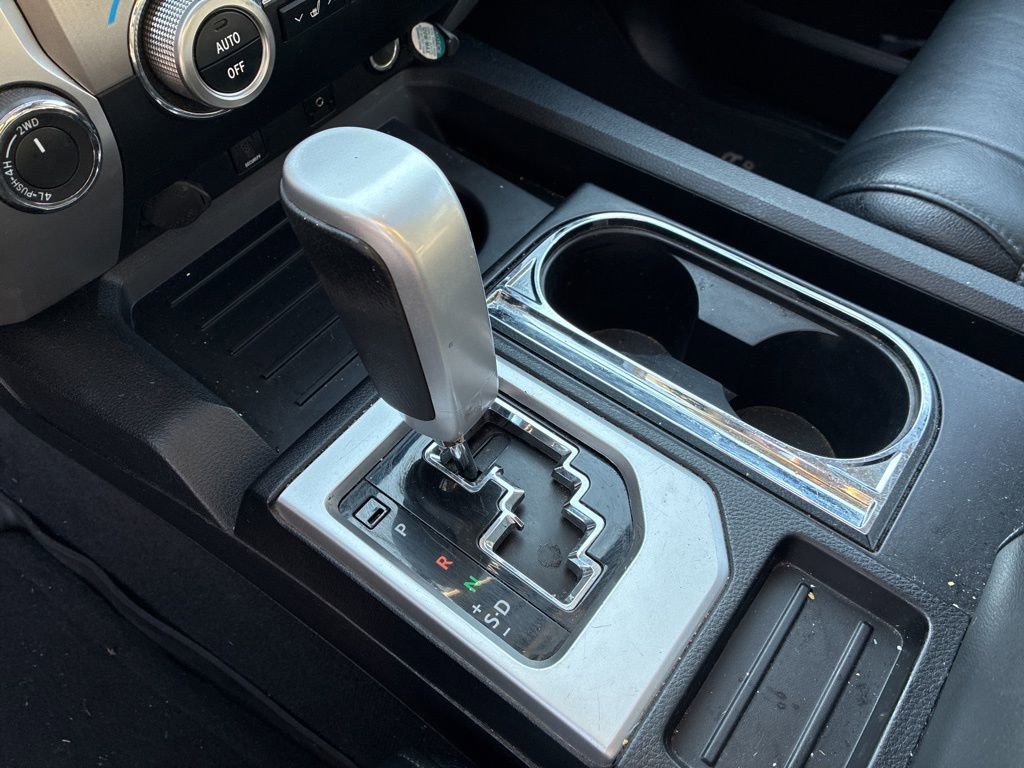 Used 2016 Toyota Tundra Limited w/ Limited Premium Package image 20