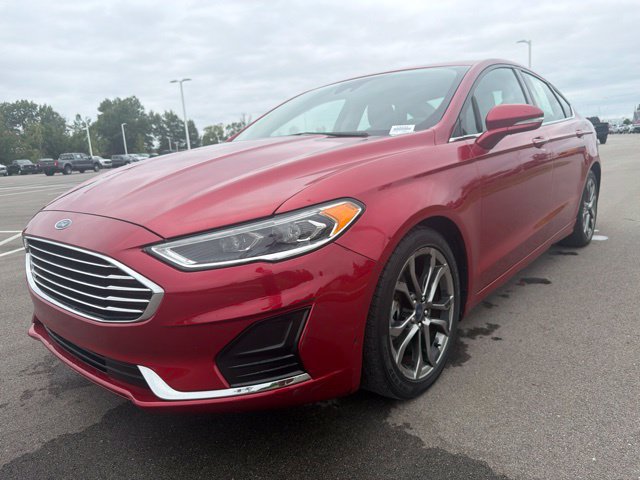 Used 2020 Ford Fusion SEL FWD image 2