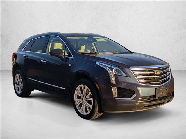 Used 2018 Cadillac XT5 Luxury w/ Driver Awareness Package image 3