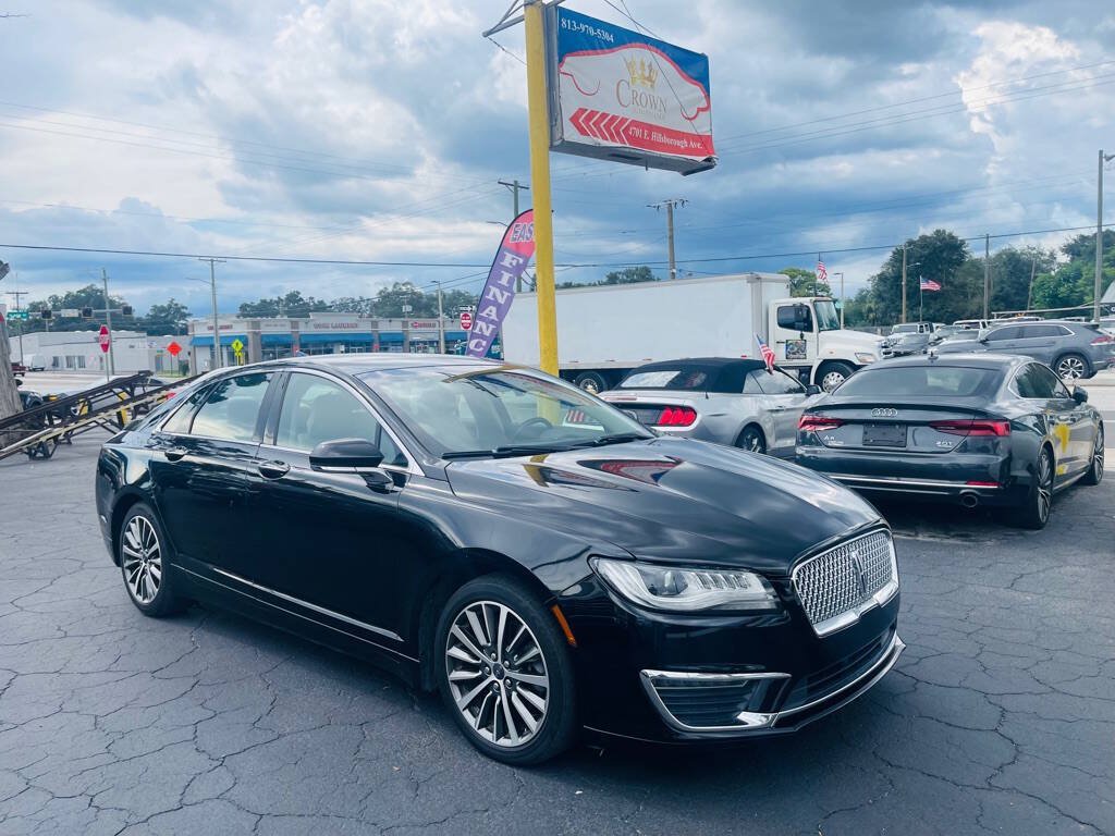 Used 2019 Lincoln MKZ Reserve FWD image 1