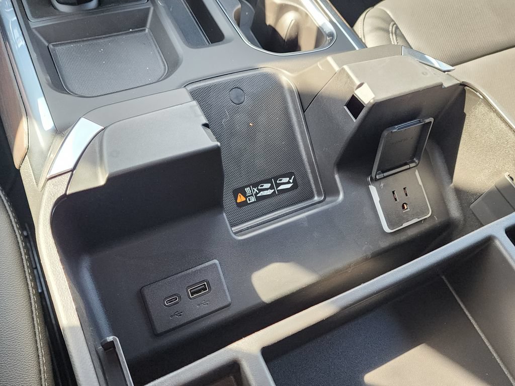 New 2026 GMC Sierra 1500 SLT image 33