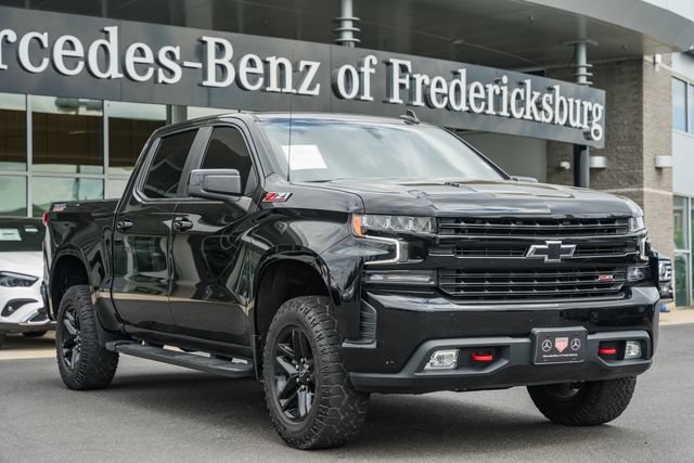 Used 2022 Chevrolet Silverado 1500 LT Trail Boss w/ LPO, Dark Essentials Package AWD/4WD image 1