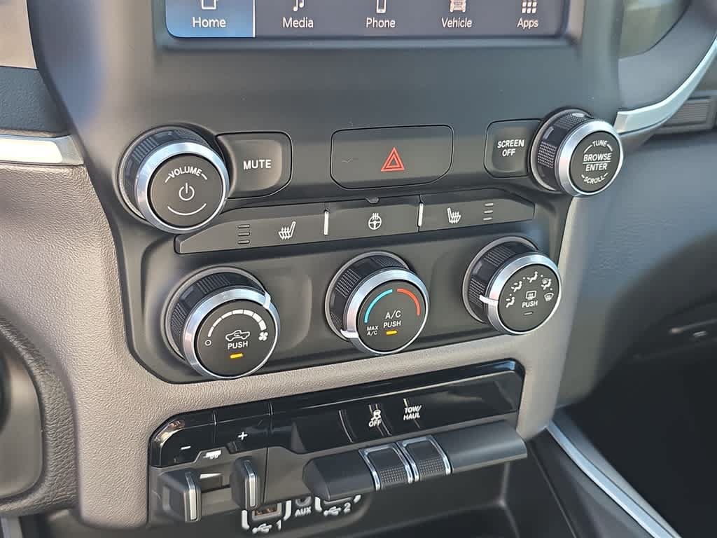 Used 2023 RAM 1500 Big Horn AWD/4WD image 22