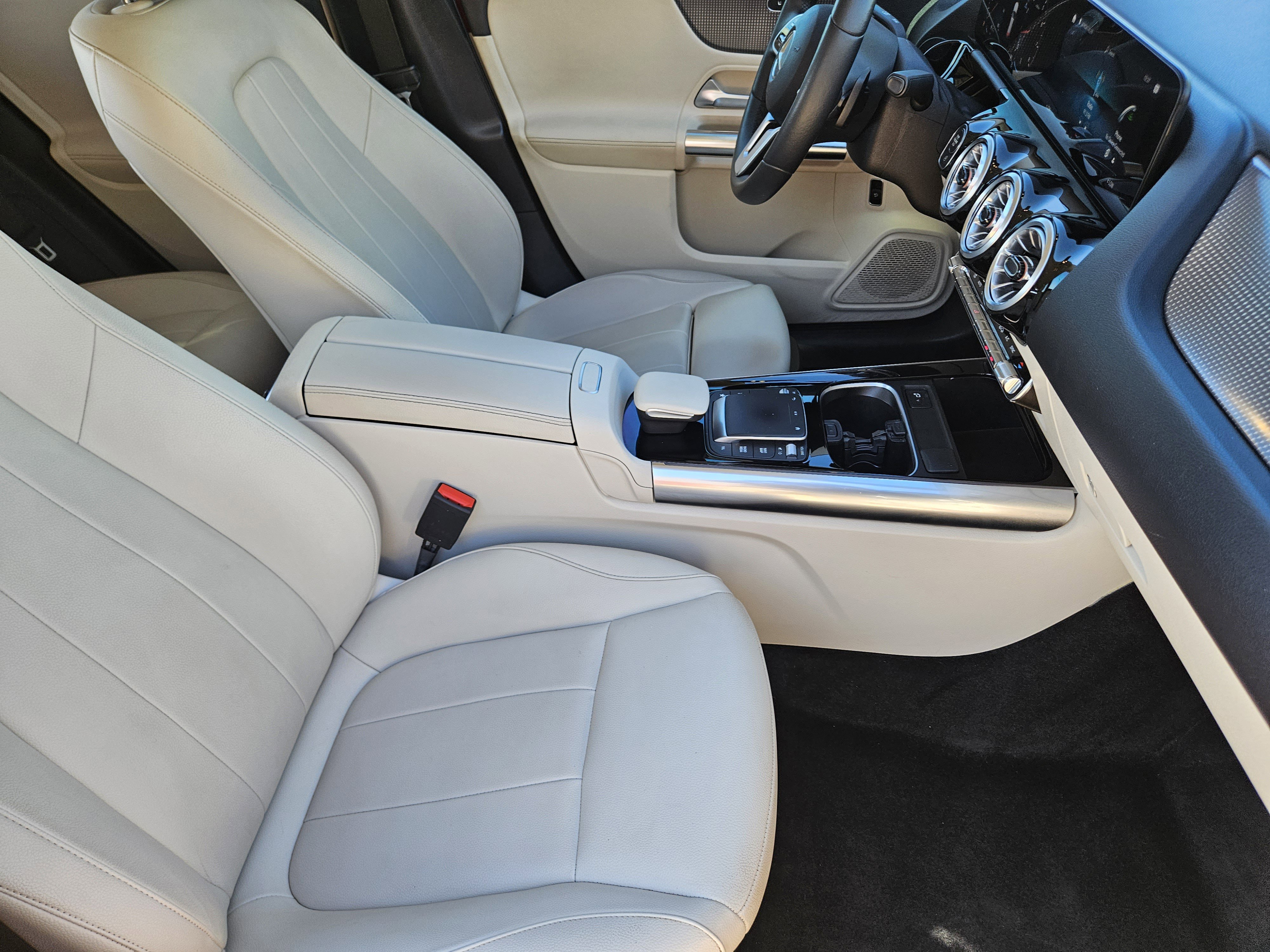 Certified 2022 Mercedes-Benz GLA 250 image 13