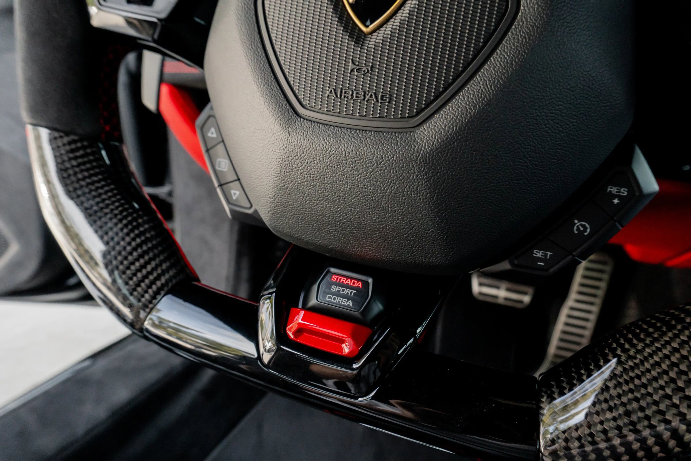 Used 2024 Lamborghini Huracan Tecnica image 68