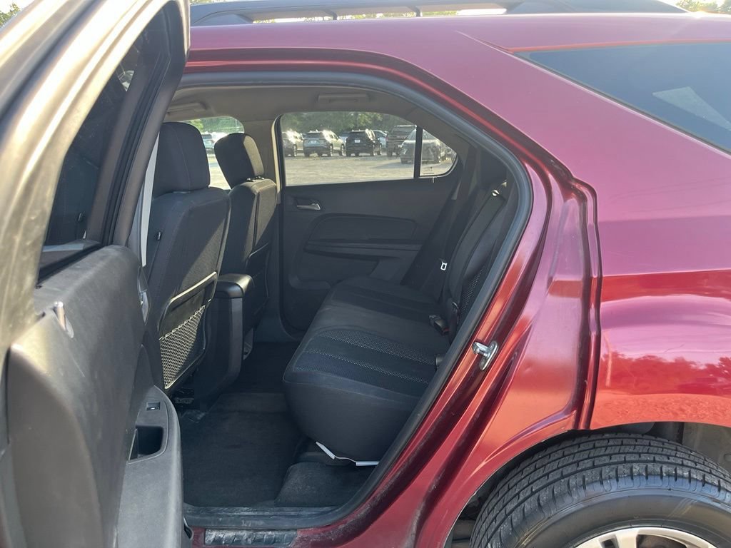 Used 2010 Chevrolet Equinox LT w/ Vehicle Interface Package FWD image 29
