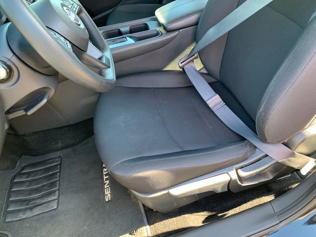 Used 2024 Nissan Sentra S image 21