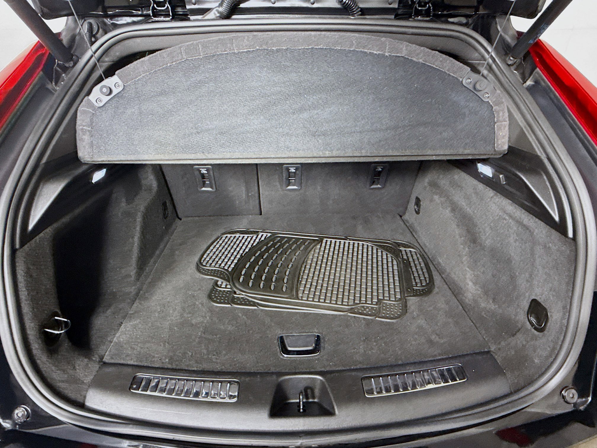 Used 2021 Cadillac XT4 Premium Luxury w/ LPO, Radiant Package image 31