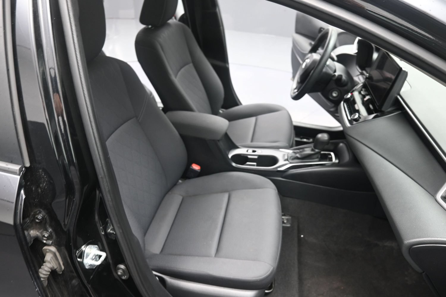 Used 2023 Toyota Corolla LE FWD image 22