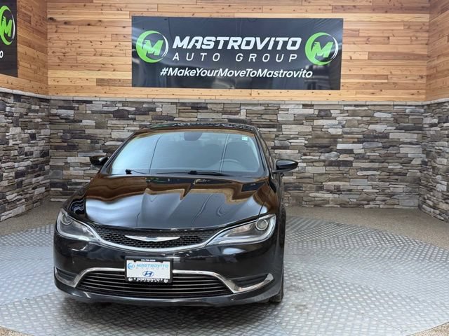 Used 2016 Chrysler 200 Limited w/ Anniversary Edition FWD image 3