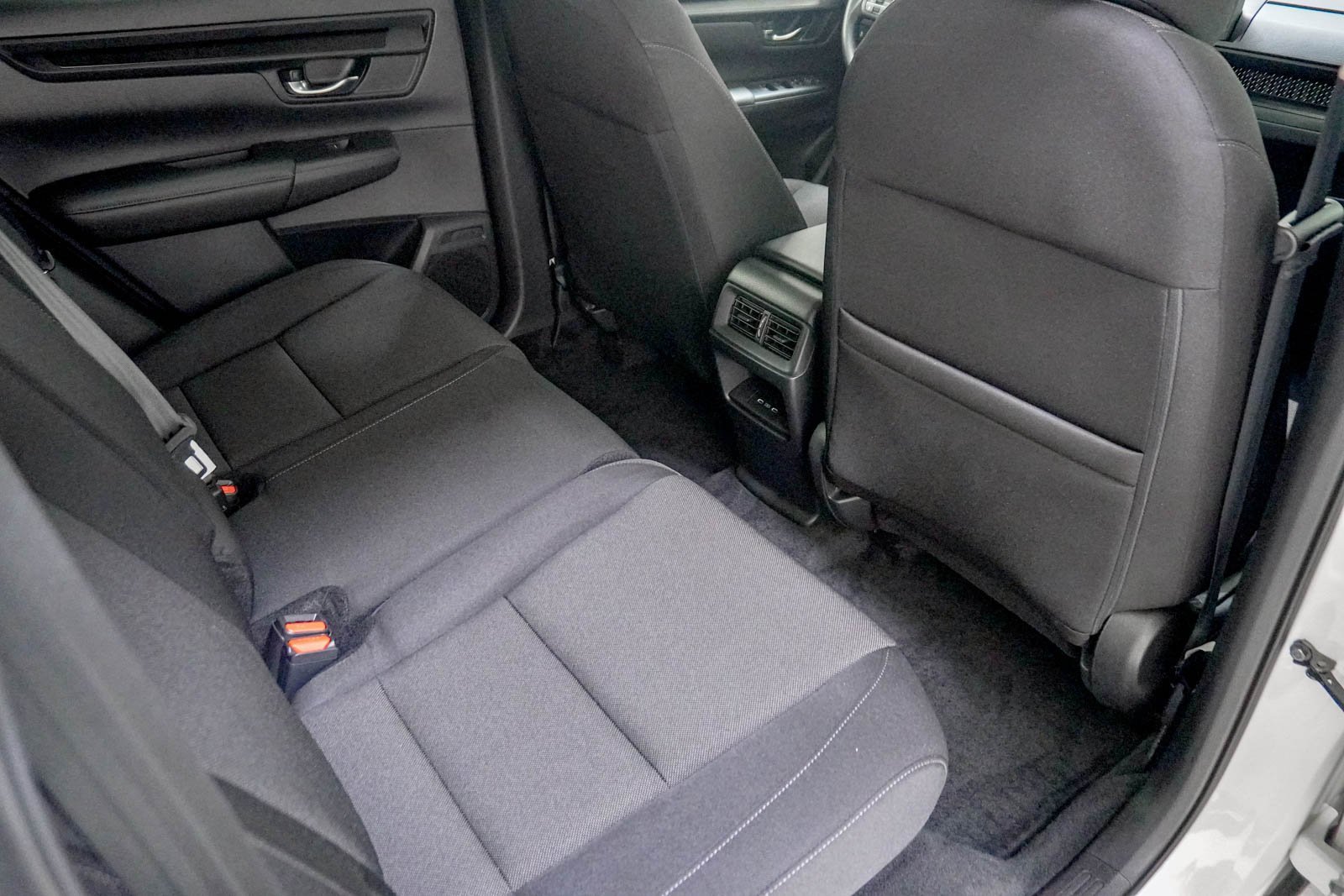 Certified 2025 Honda CR-V EX image 33