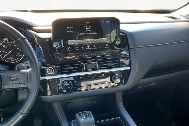 Used 2024 Nissan Pathfinder SL w/ SL Premium Package image 9