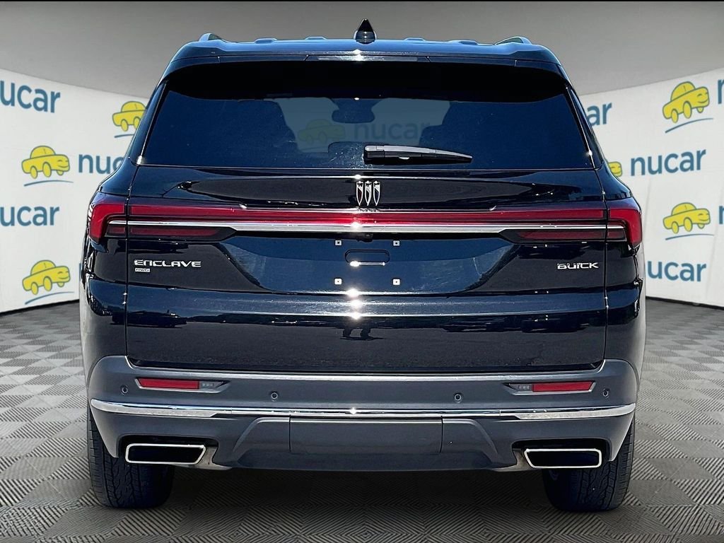Used 2025 Buick Enclave Preferred AWD/4WD image 5