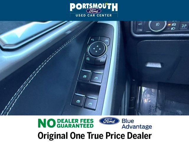 Used 2022 Ford Explorer Limited w/ Equipment Group 301A image 27