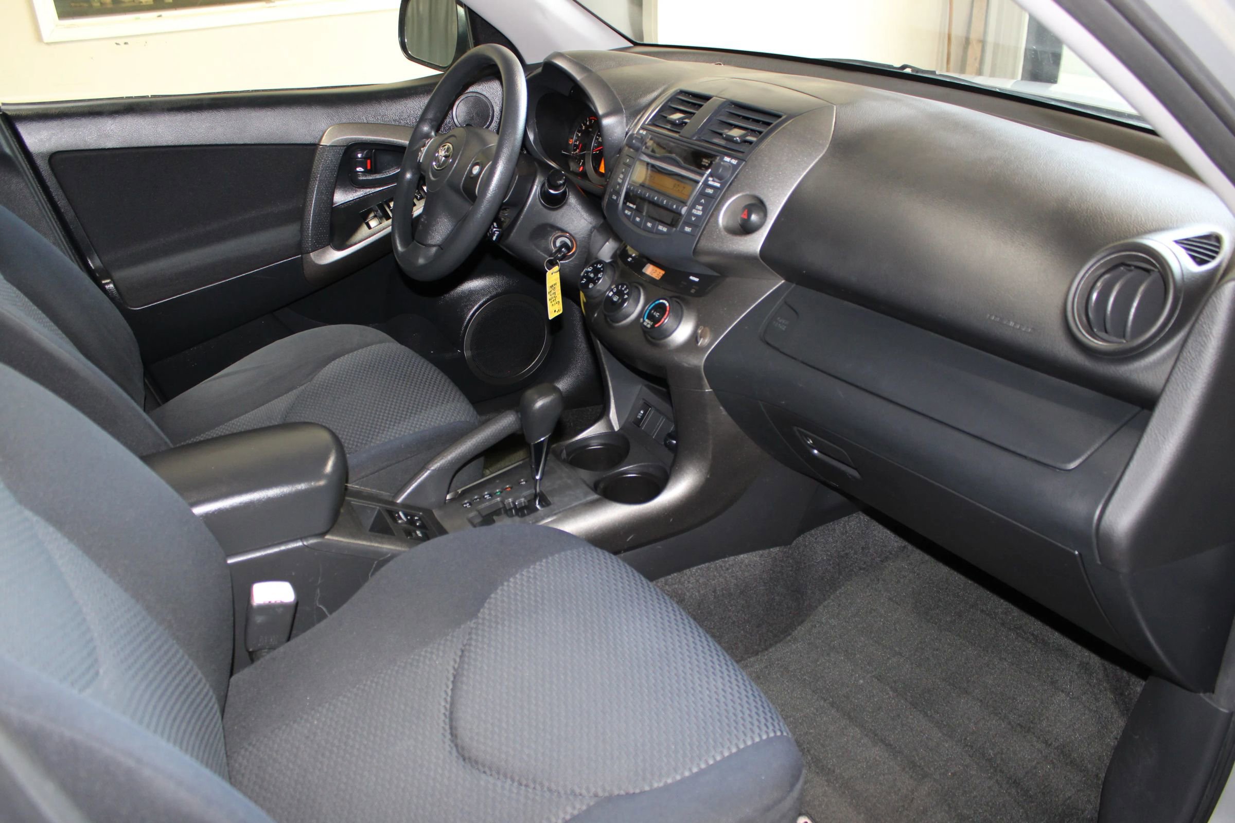 Used 2010 Toyota RAV4 Sport FWD image 26