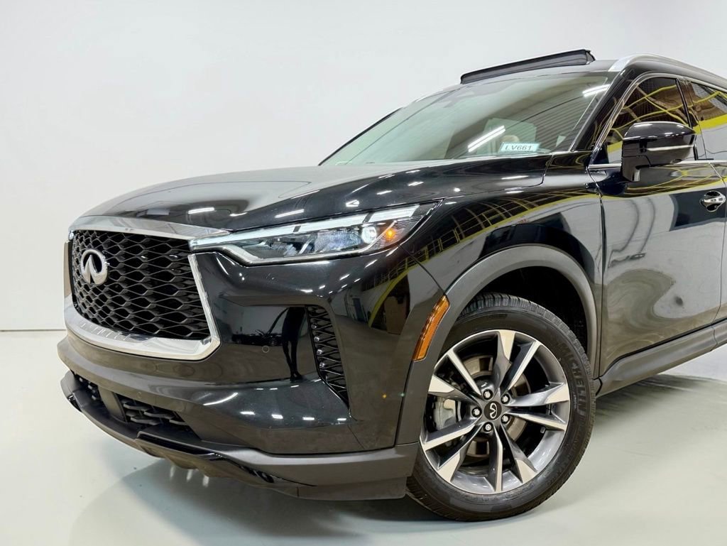 Used 2023 INFINITI QX60 Luxe w/ Performance Audio Package image 4