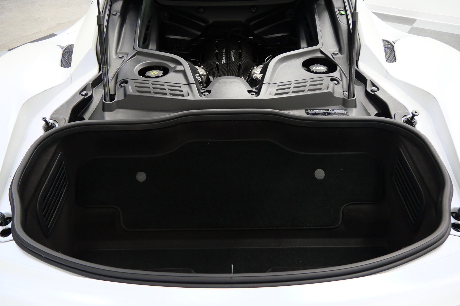 Used 2023 Maserati MC20 Coupe image 18