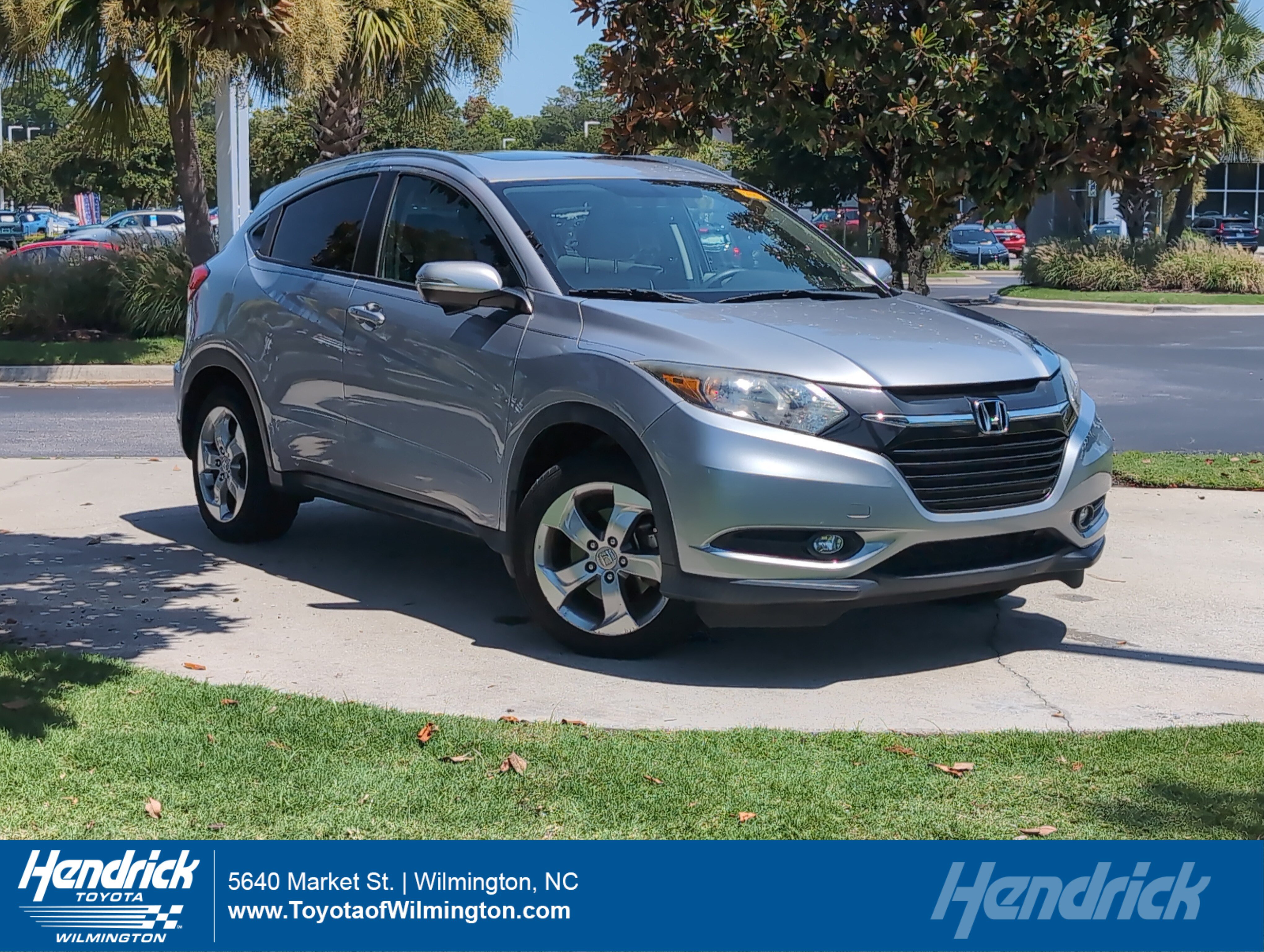 Used 2017 Honda HR-V EX-L image 1