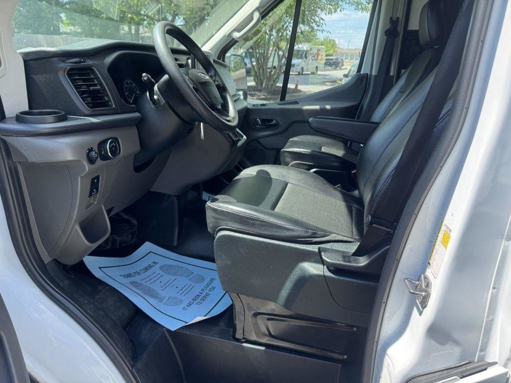 Used 2023 Ford Transit 250 148 Medium Roof w/ Load Area Protection Package RWD image 6