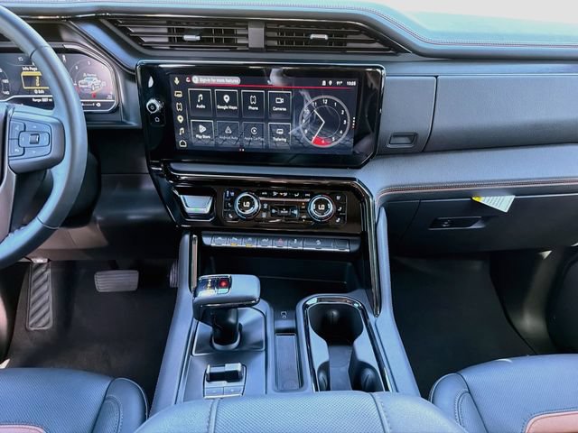 Used 2025 GMC Sierra 1500 AT4 w/ AT4 Premium Package AWD/4WD image 19