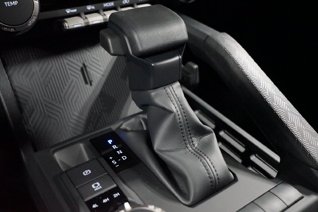 New 2026 Toyota 4Runner SR5 AWD/4WD image 23