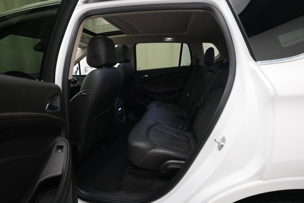 Used 2017 Buick Envision Essence FWD image 16