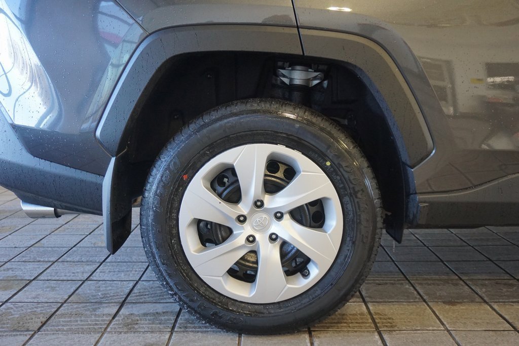 New 2025 Toyota RAV4 LE image 30