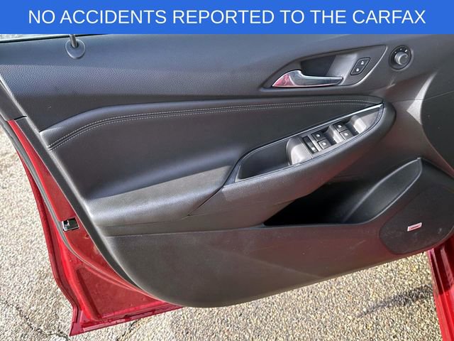 Used 2017 Chevrolet Cruze Premier image 14