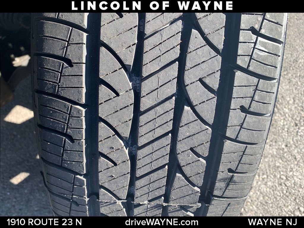 Certified 2022 Lincoln Corsair AWD w/ Premium Package image 27