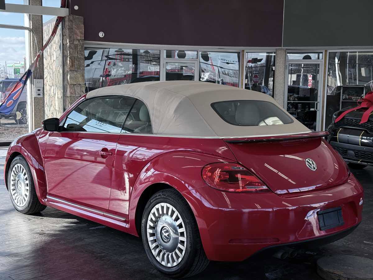 Used 2016 Volkswagen Beetle 1.8T S image 10