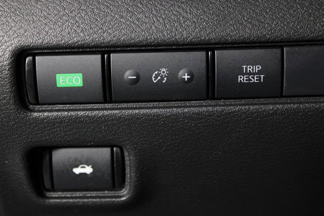 Certified 2024 Nissan Sentra SV image 23