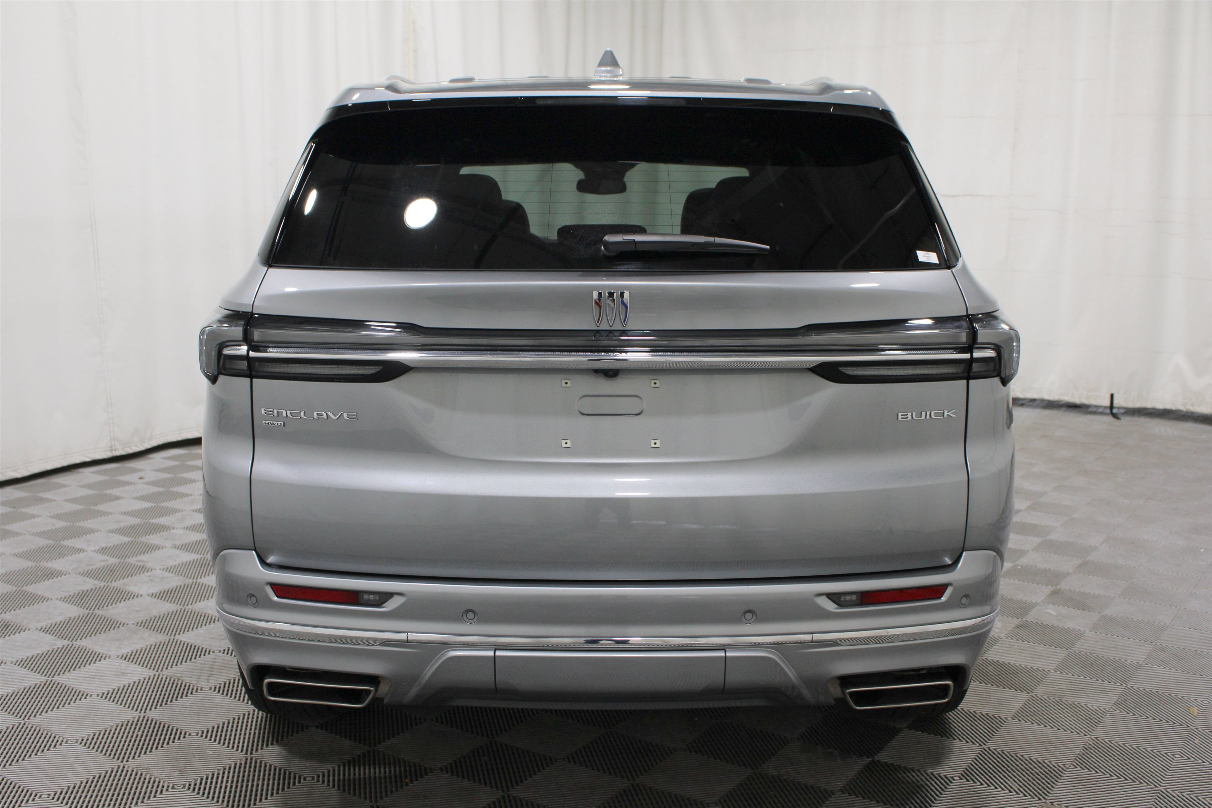 Used 2025 Buick Enclave Avenir AWD/4WD image 33