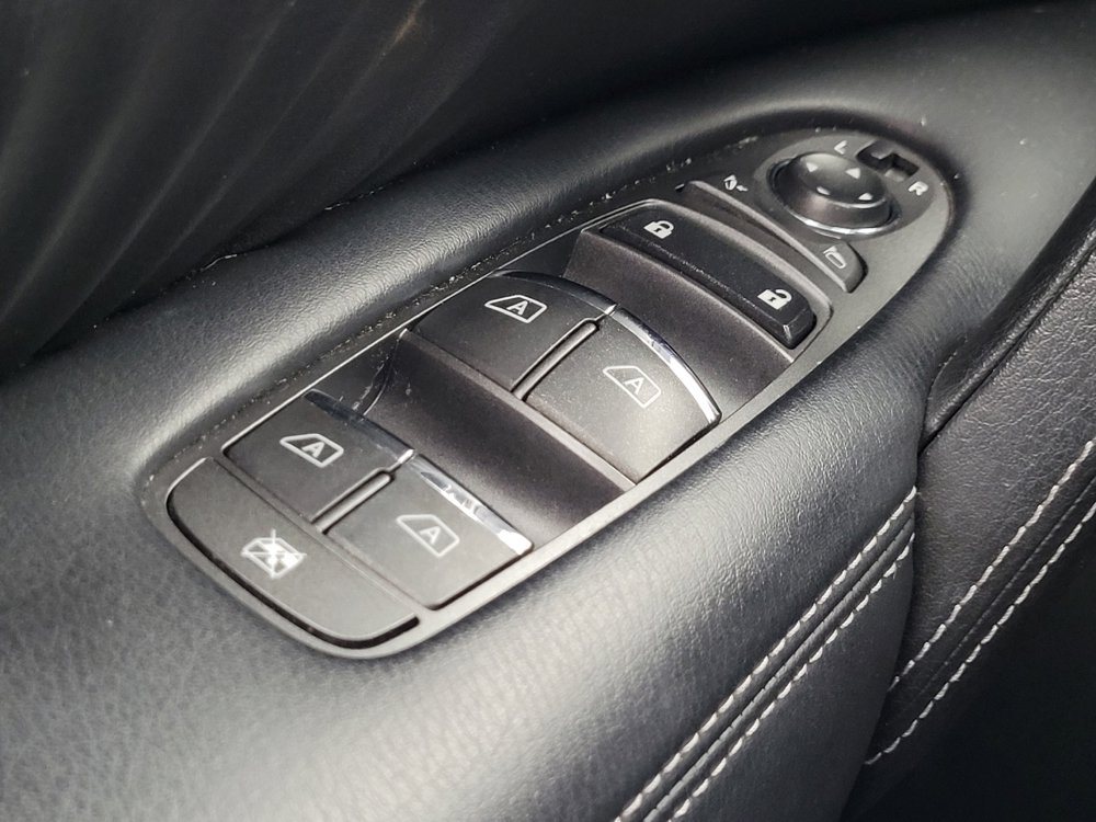 Used 2020 Nissan Armada Platinum w/ Captain's Chairs Package AWD/4WD image 27