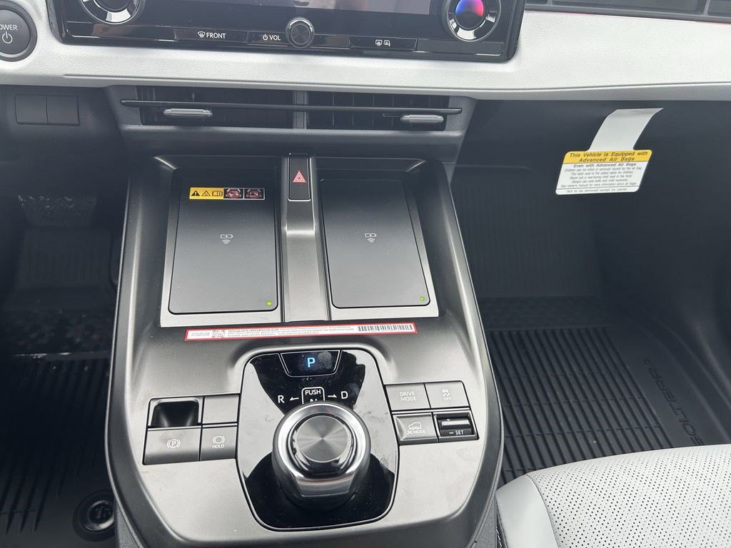 New 2026 Subaru Solterra AWD/4WD image 19