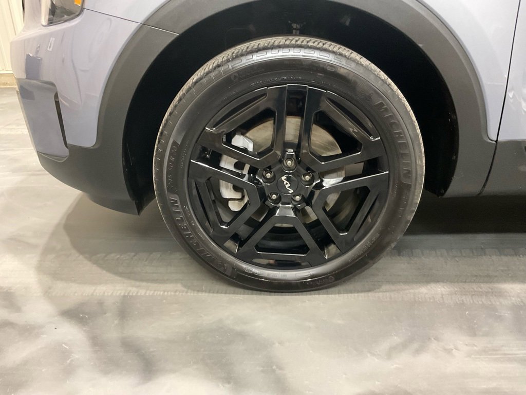 Used 2024 Kia Telluride EX X-Line image 6