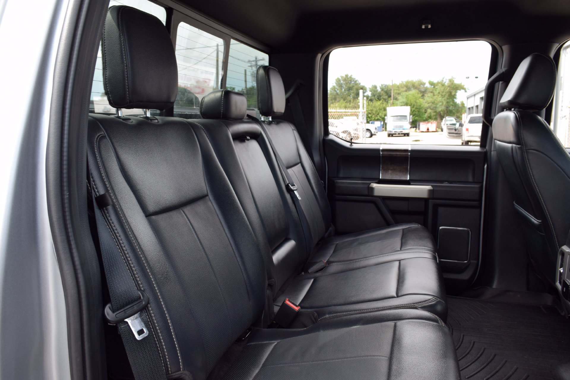 Used 2022 Ford F250 Lariat w/ Lariat Value Package AWD/4WD image 22