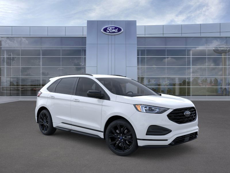 New 2024 Ford Edge SE w/ Black Appearance Package image 7