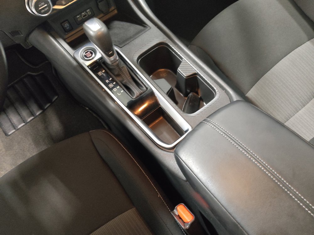 Used 2025 Nissan Sentra SV w/ All-Weather Package FWD image 26