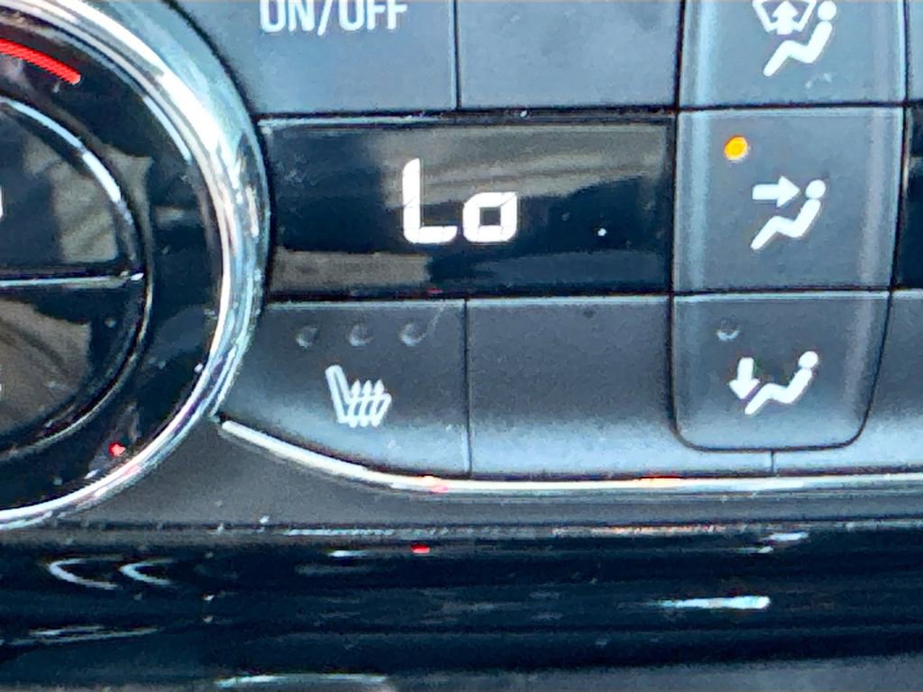 Used 2024 Chevrolet Trax RS w/ Driver Confidence Package image 19