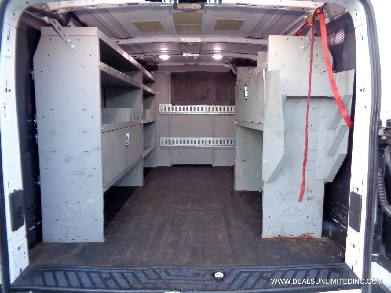 Used 2019 Ford Transit 250 130 Low Roof image 16