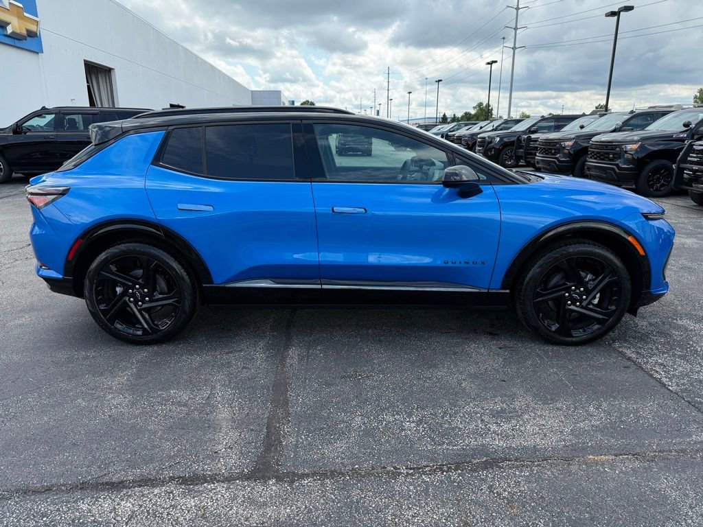 New 2025 Chevrolet Equinox EV RS image 8