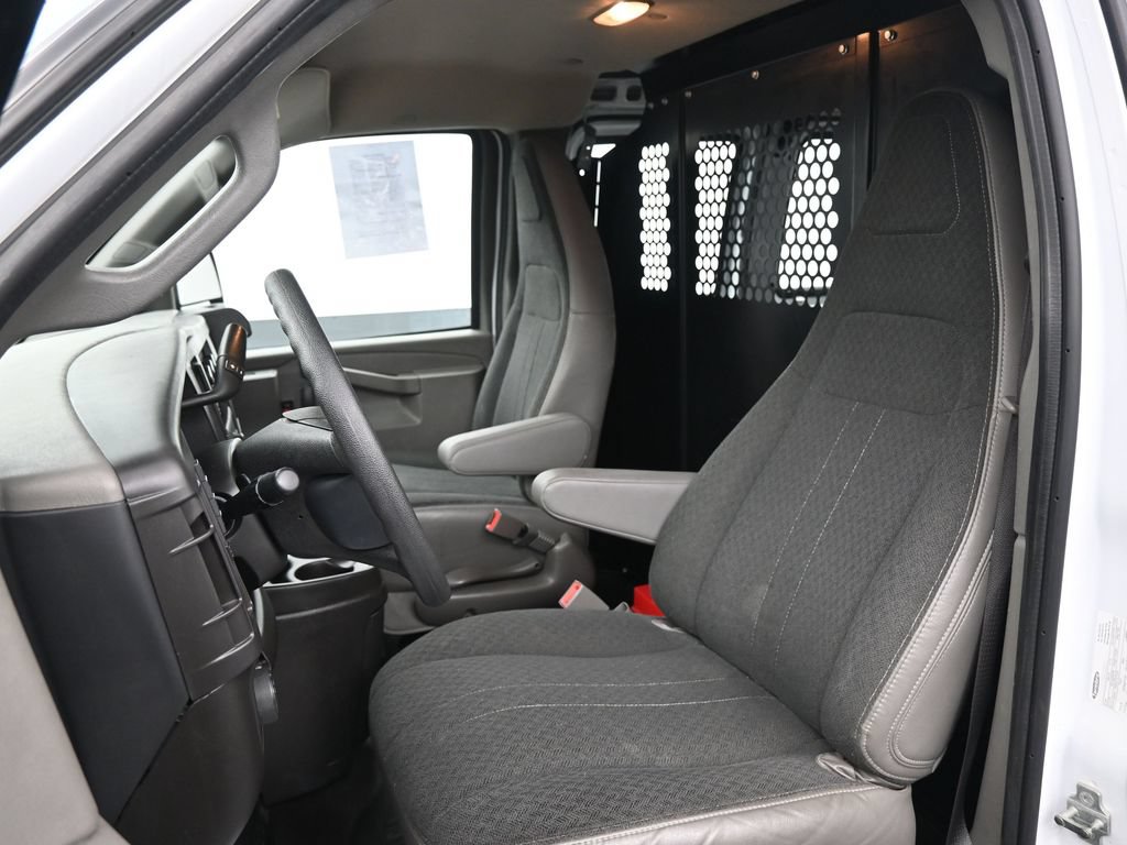 Used 2024 Chevrolet Express 2500 w/ Driver Convenience Package RWD image 25