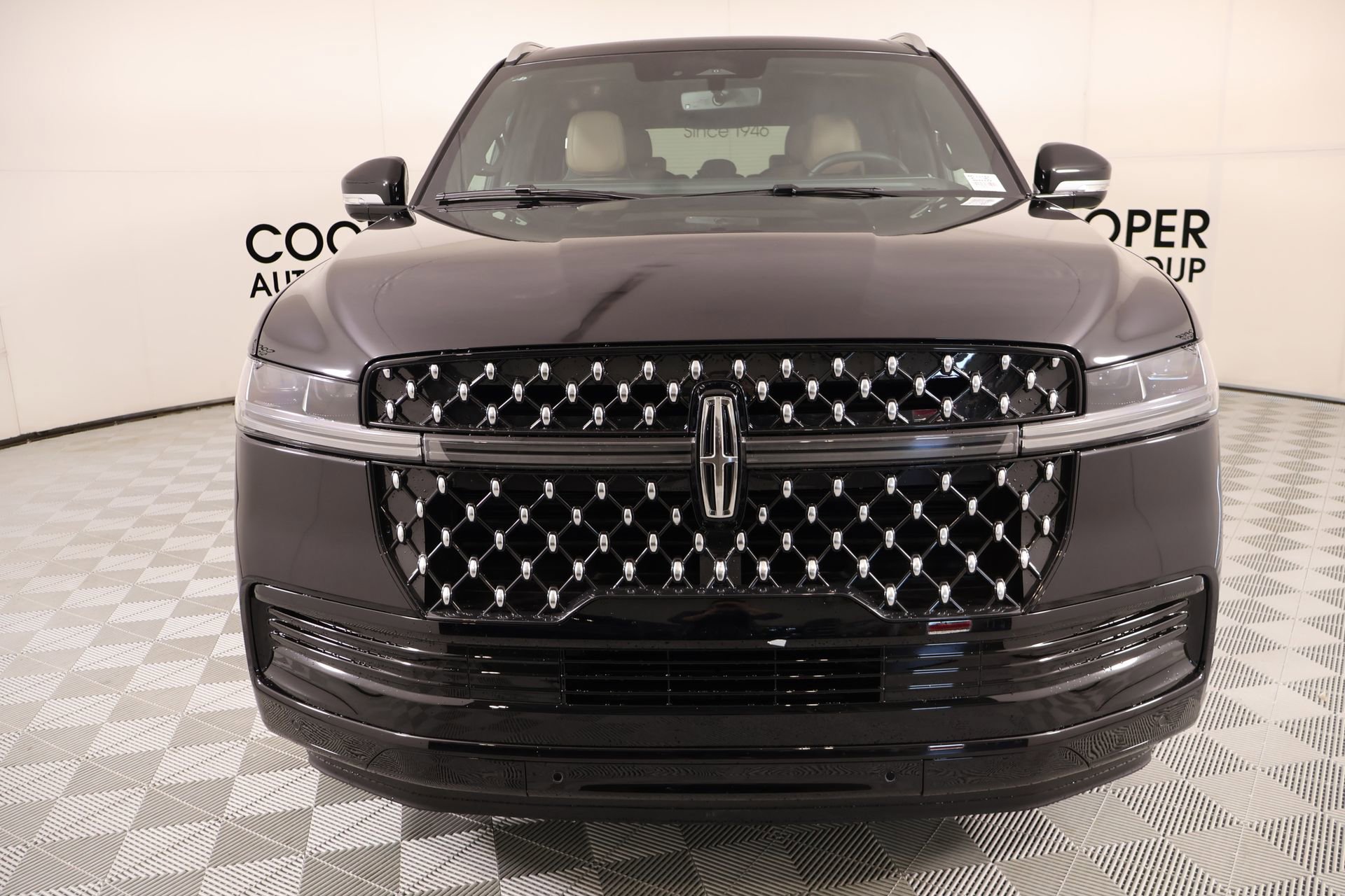 New 2026 Lincoln Navigator L Black Label AWD/4WD image 10