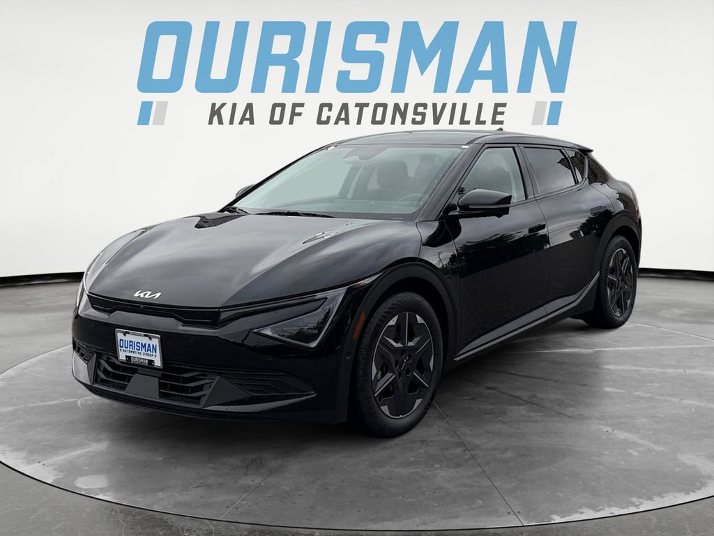 New 2025 Kia EV6 Light w/ Light LR Technology Package image 2