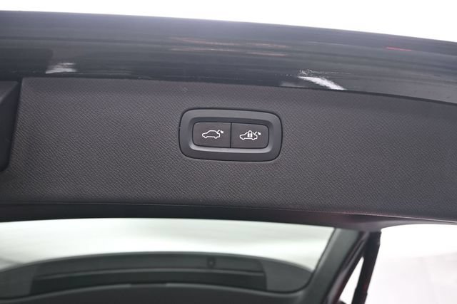 Used 2023 Volvo XC90 B6 Ultimate w/ Protection Package Premier AWD/4WD image 34