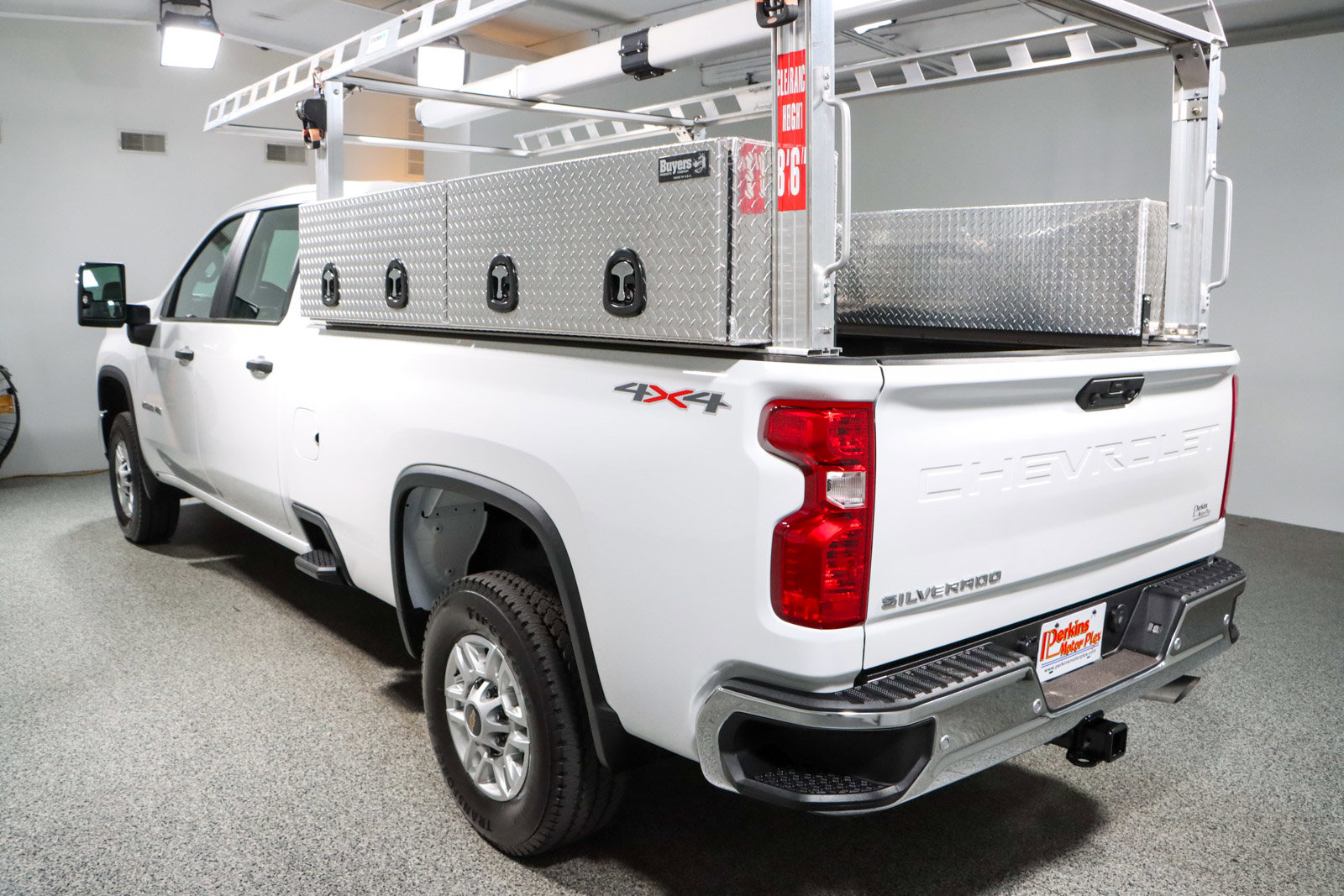 Used 2025 Chevrolet Silverado 2500 W/T w/ WT/CX Safety Package image 9