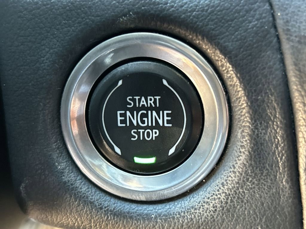 Used 2021 GMC Yukon SLE w/ Gmc Pro Safety Plus Package image 17