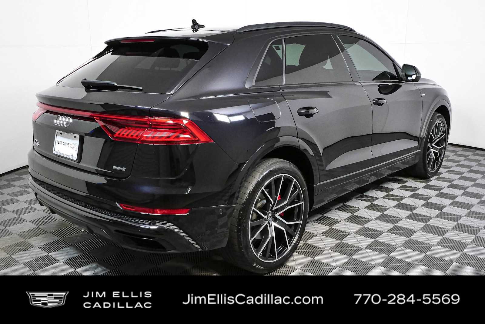 Used 2020 Audi Q8 Premium Plus AWD/4WD image 3