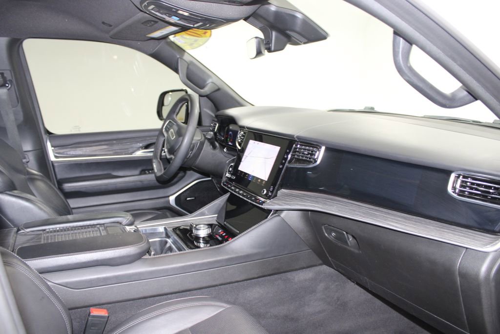 Used 2022 Jeep Wagoneer Series II image 32