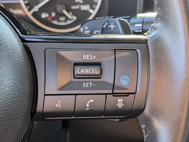 Used 2023 Nissan Rogue SL AWD/4WD image 22